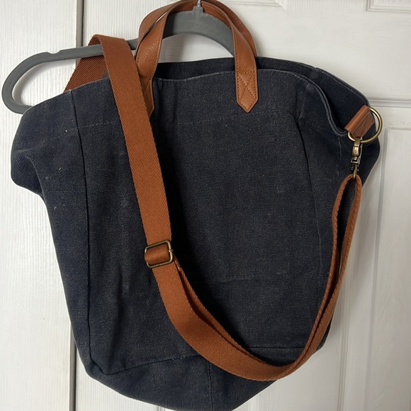 Canvas Bag - Picture 2 of 6